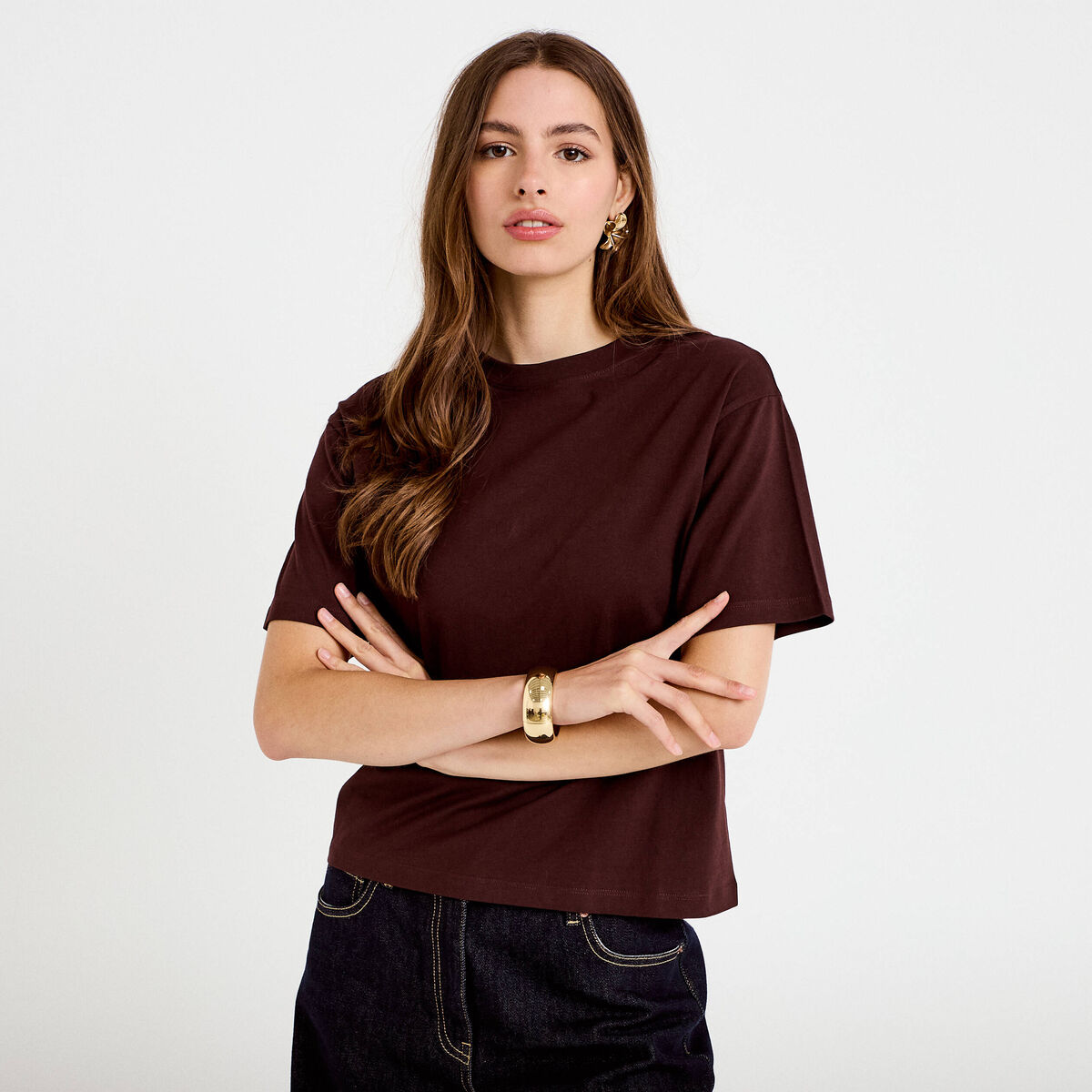 T-shirt col rond manches courtes marron fonc&eacute; femme
