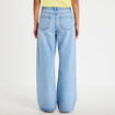 Jean d&eacute;tails clout&eacute;s denim bleach femme
