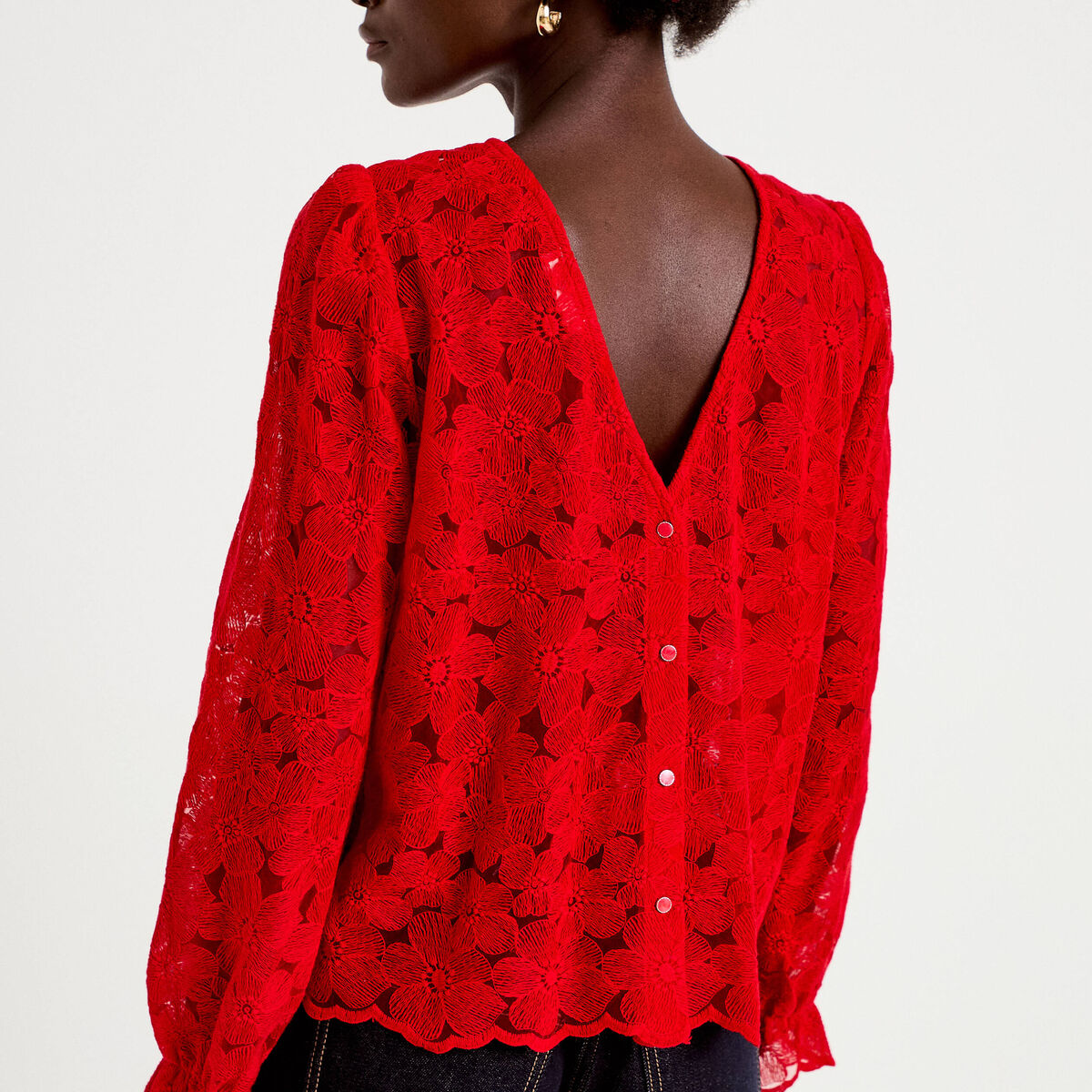 Blouse en dentelle d&eacute;collet&eacute; dos rouge femme