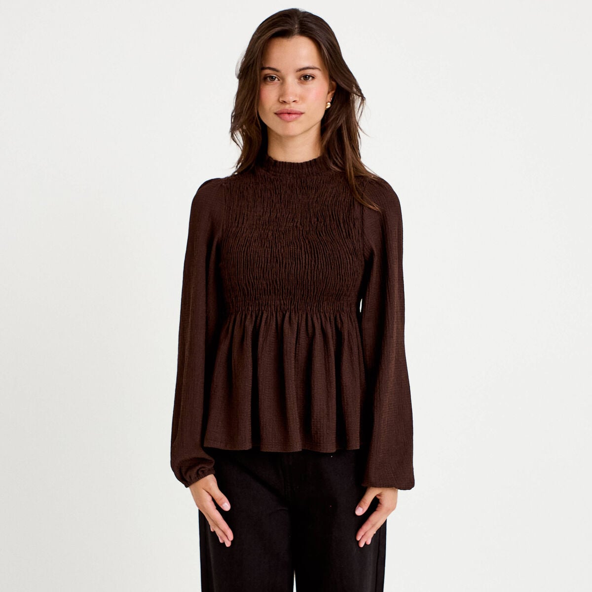Blouse p&eacute;plum manches longues pliss&eacute;e marron fonc&eacute; femme