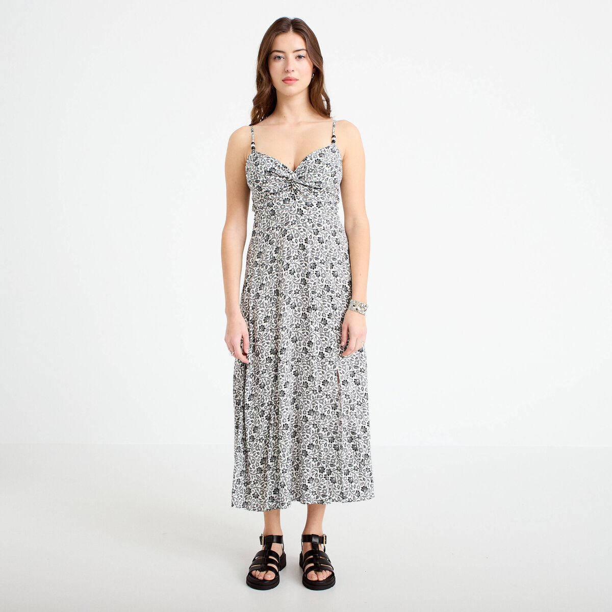 Robe longue d&eacute;collet&eacute; &agrave; fines bretelles blanc femme