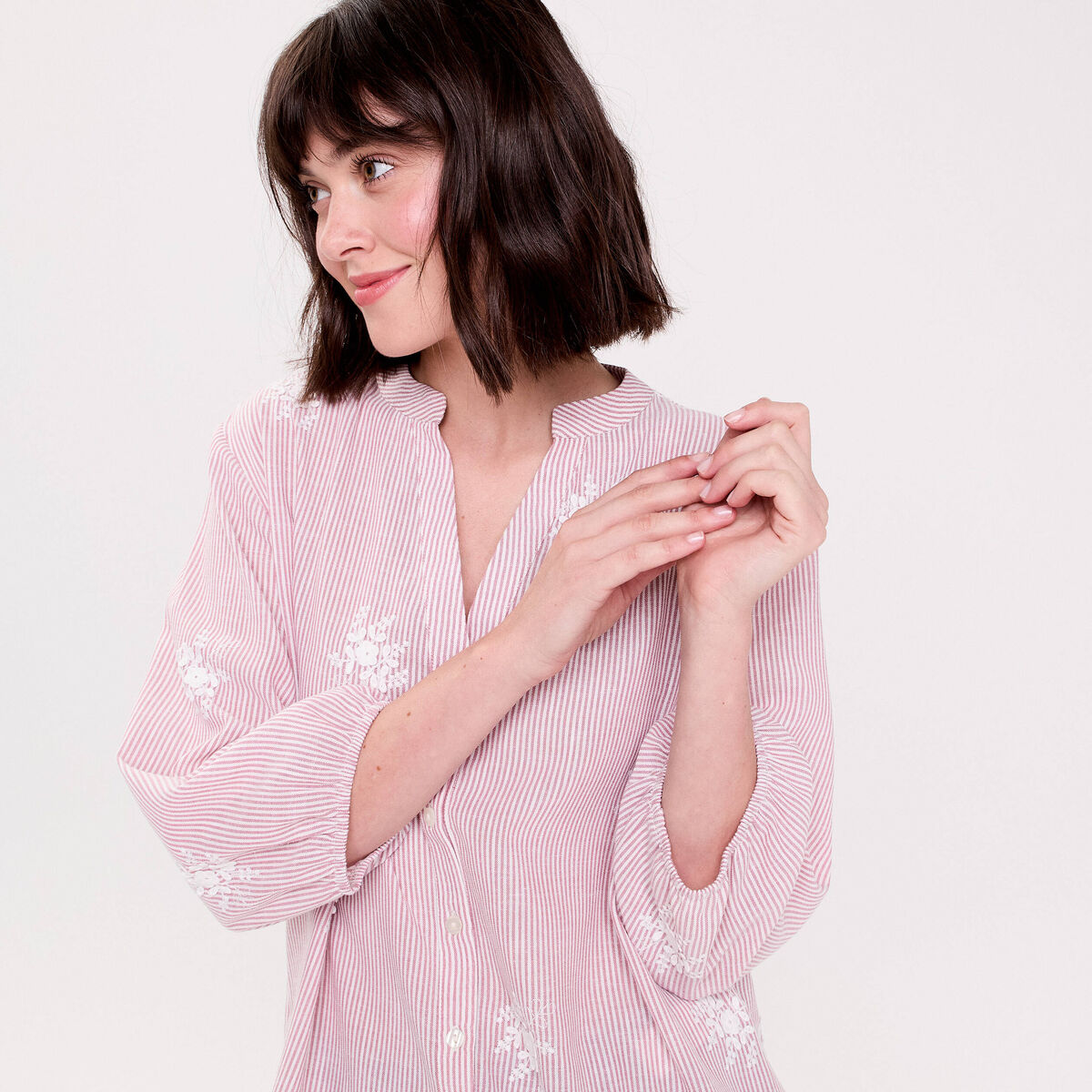 Blouse col tunisien rouge femme