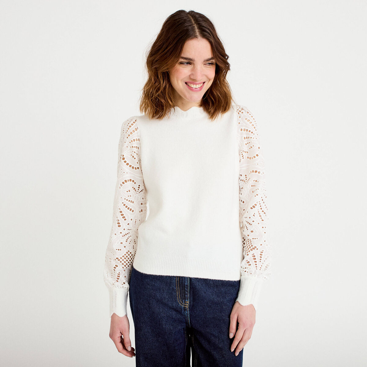 Pull manches ajour&eacute;es ecru femme