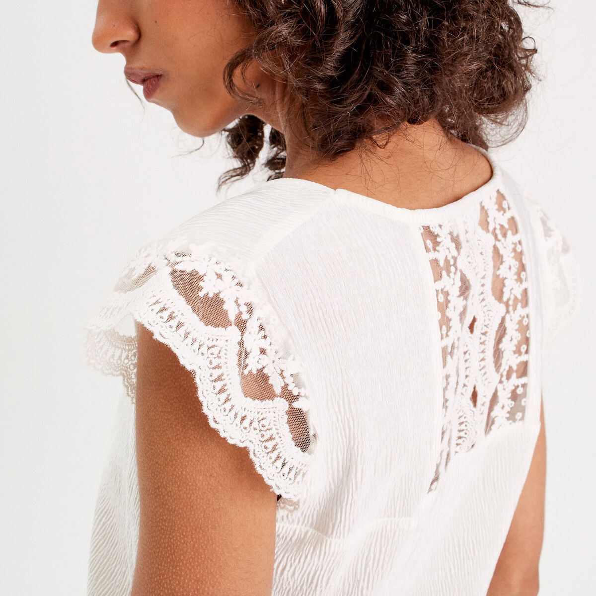 Blouse sans manches pliss&eacute;e ecru femme