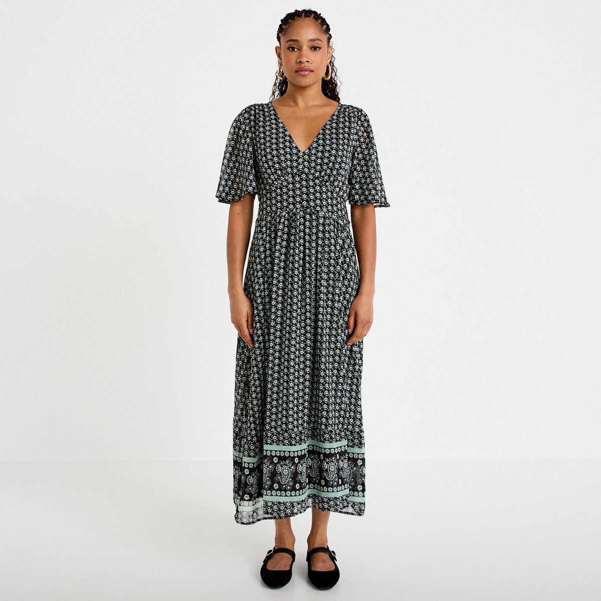 Robe longue &eacute;vas&eacute;e col v voile noir femme