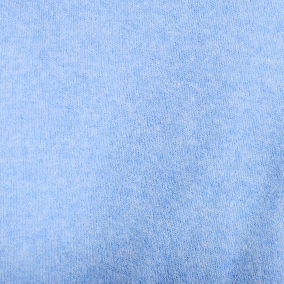 Gilet manches longues fleurs brod&eacute;es bleu ciel femme