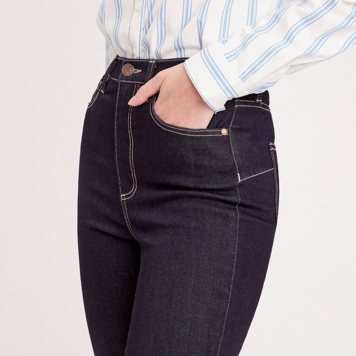 Jeans skinny taille &eacute;lastiqu&eacute;e denim brut femme