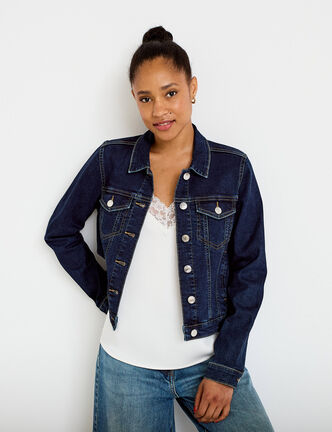 Veste cintr&eacute;e en jean col classique denim brut femme