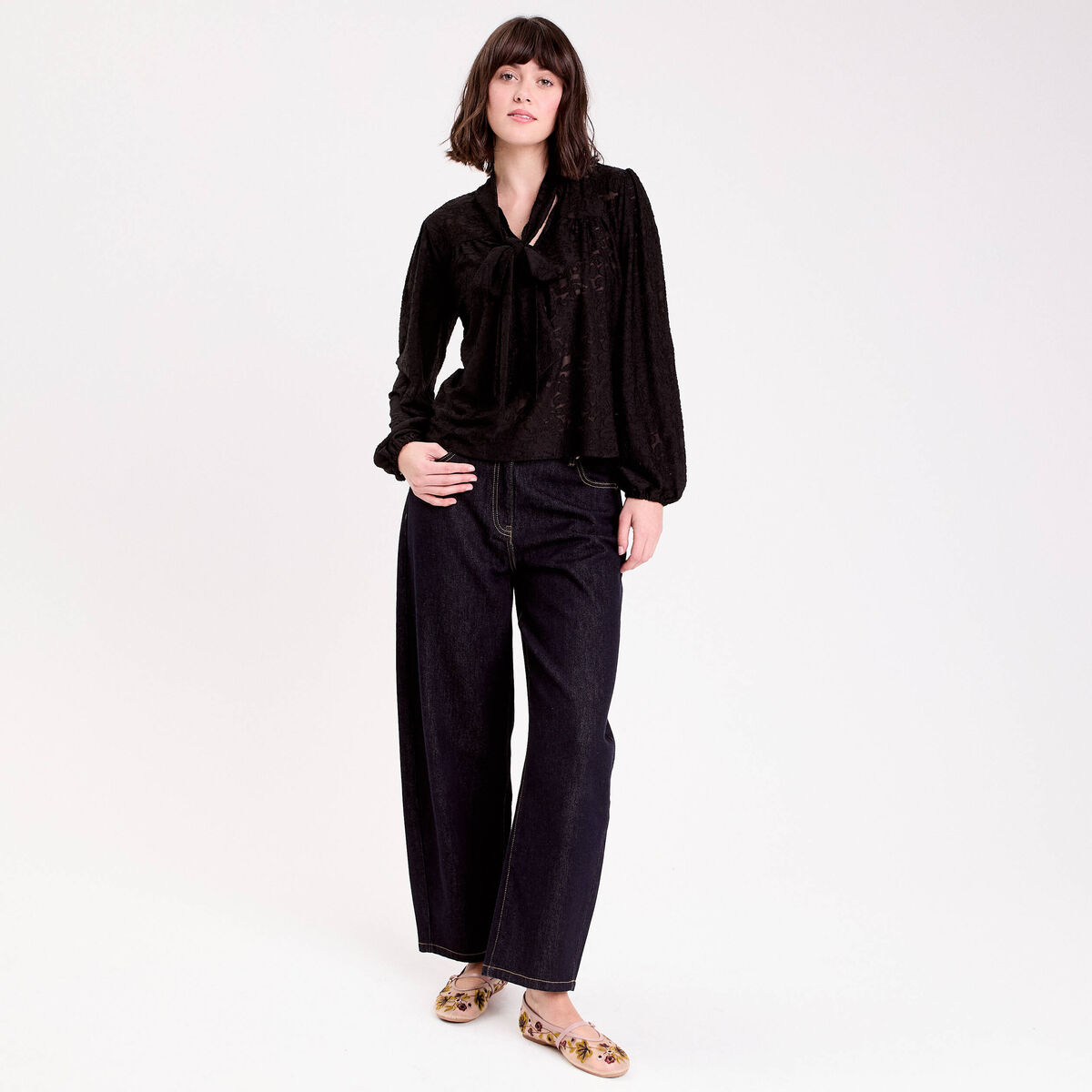 Blouse col lavalli&egrave;re noir femme