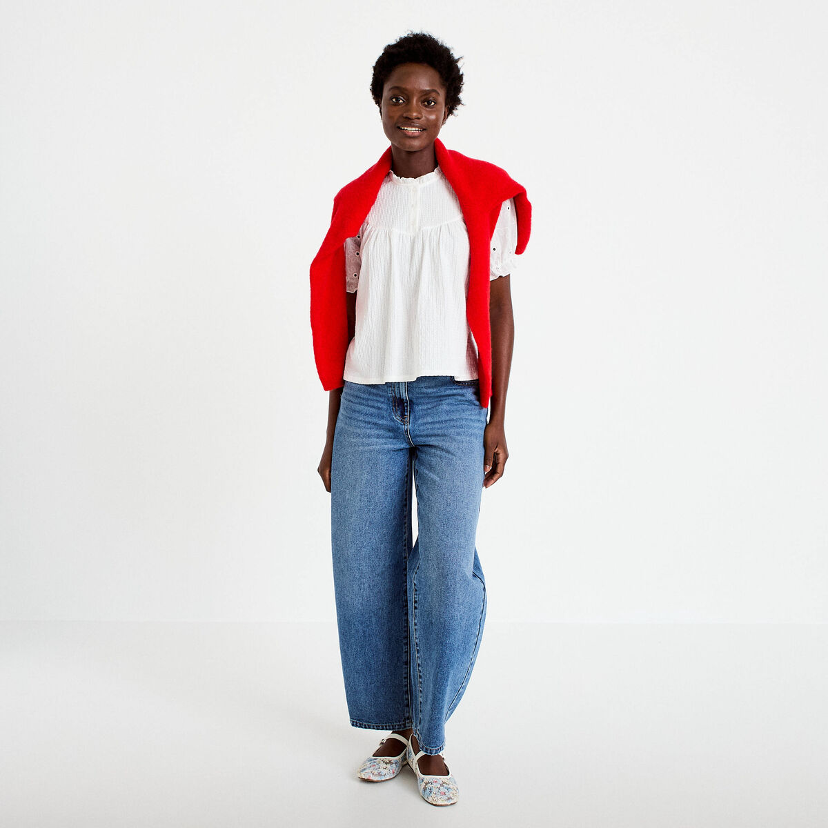 Blouse manches courtes brod&eacute;es ecru femme