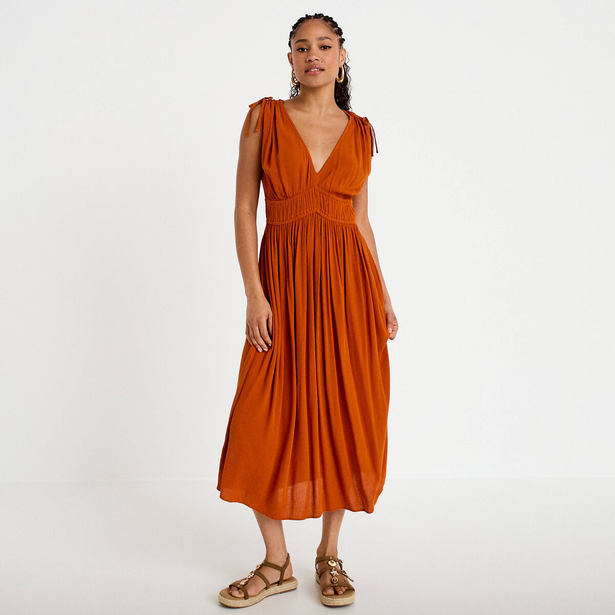 Robe midi &eacute;vas&eacute;e d&eacute;collet&eacute; sans manches orange fonc&eacute; femme