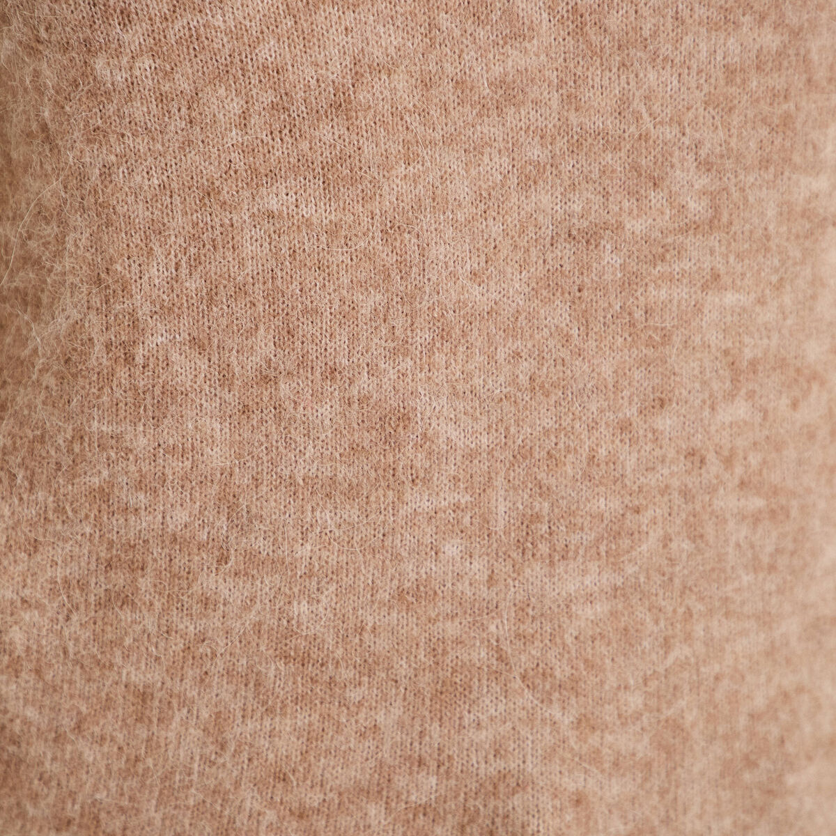 Pull avec col en V taupe femme