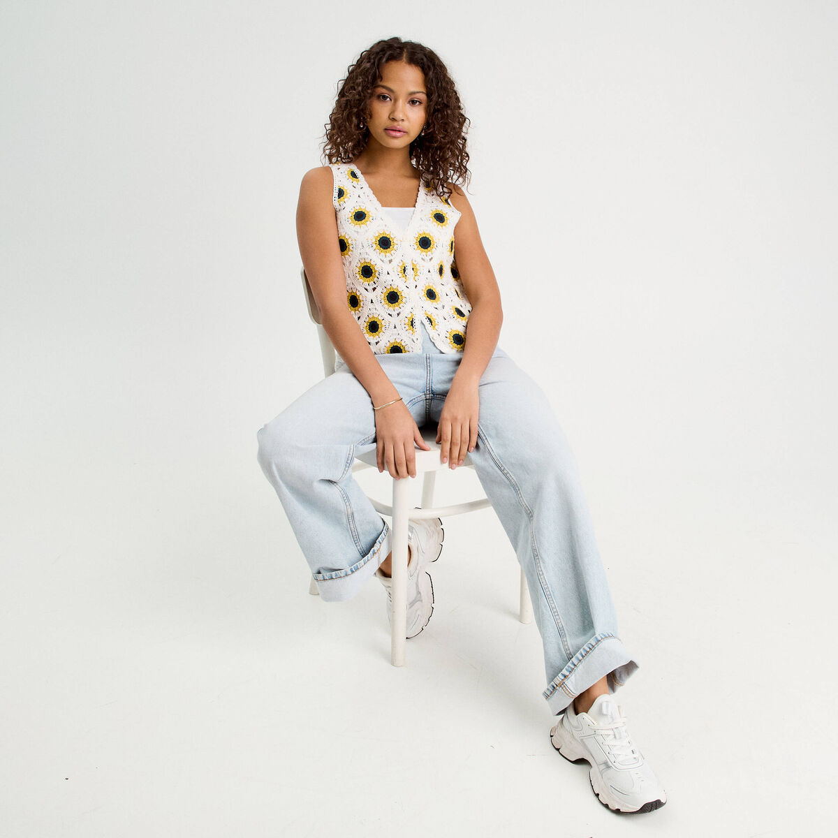 D&eacute;bardeur crochet boutons ecru femme