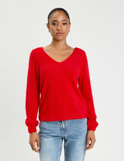 Pull d&eacute;tails coeur rouge femme