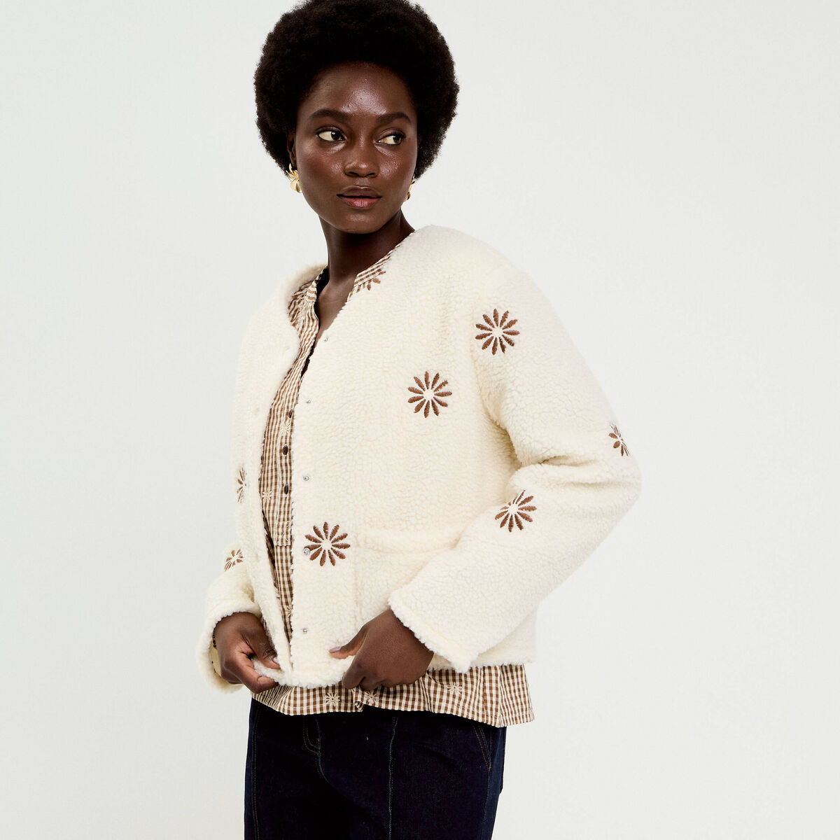 Gilet brod&eacute; effet polaire blanc femme