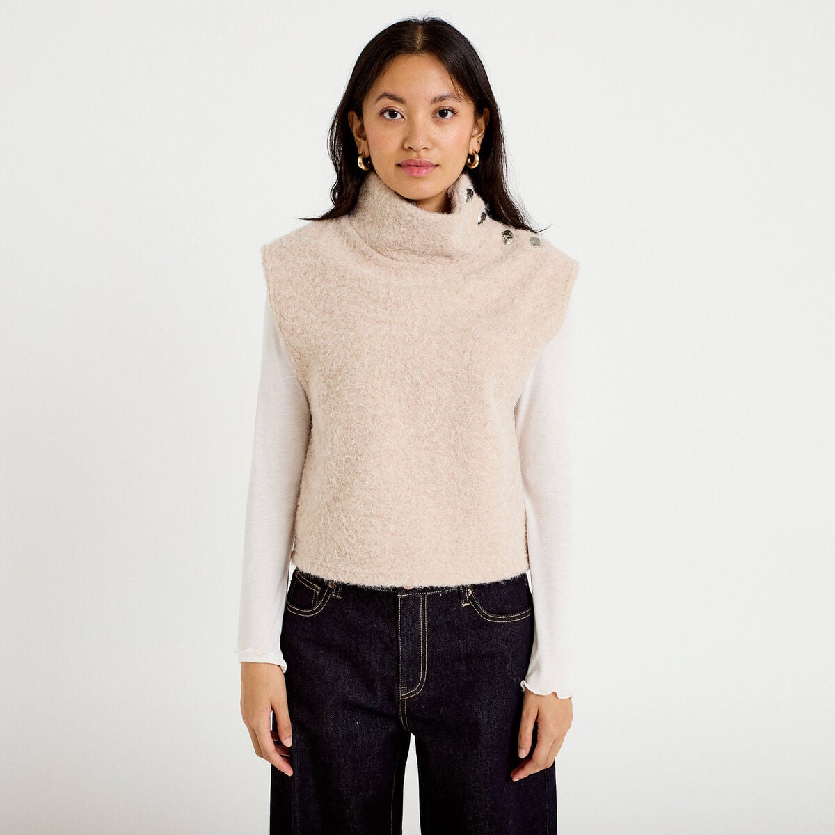 Pull droit sans manches col montant sable femme