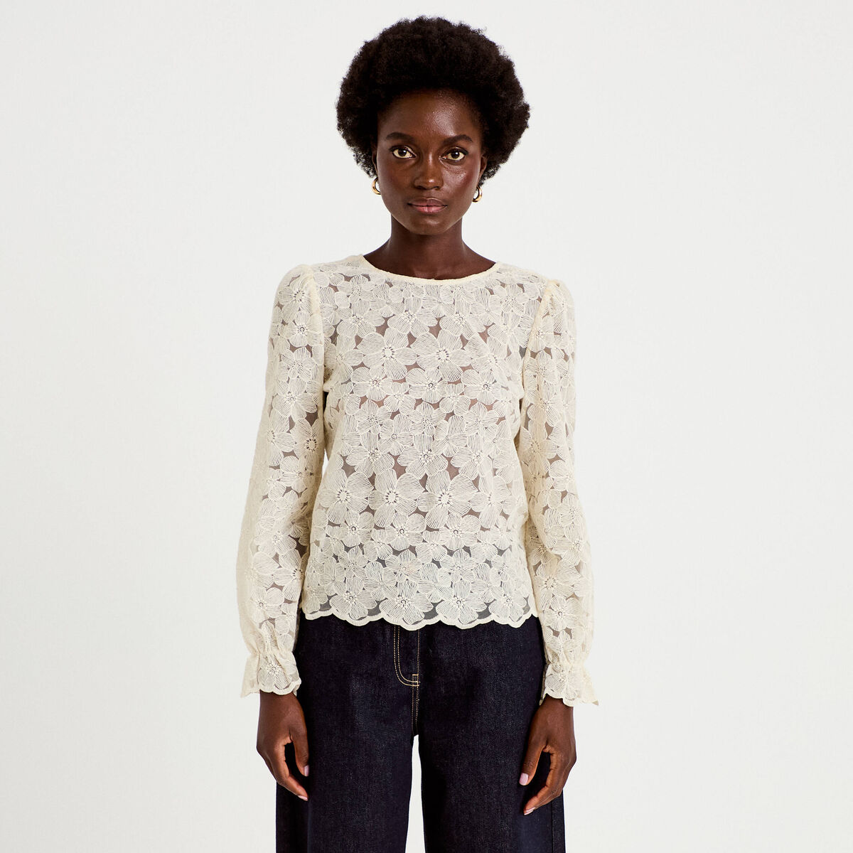 Blouse en dentelle d&eacute;collet&eacute; dos ecru femme