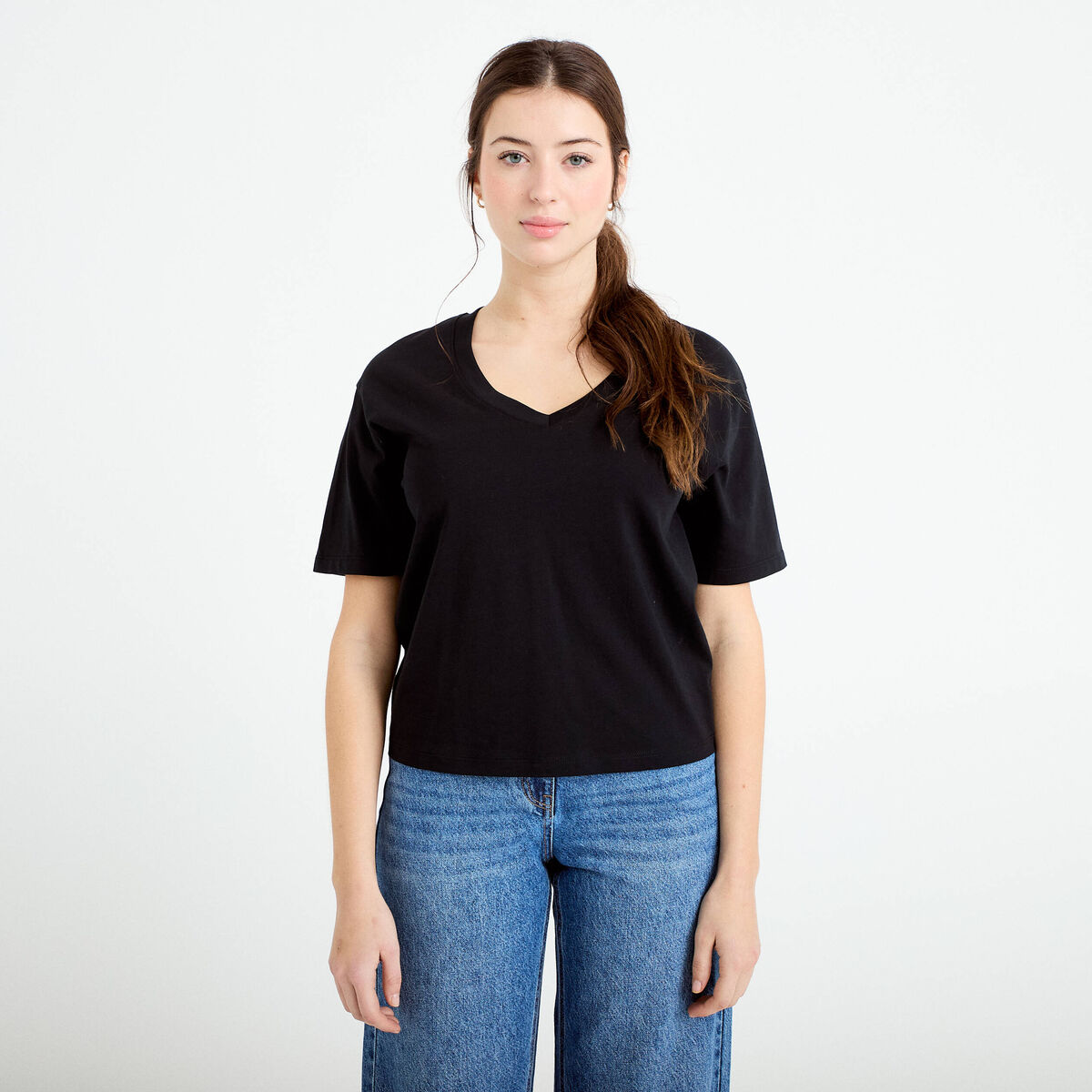 T-shirt col v manches courtes noir femme