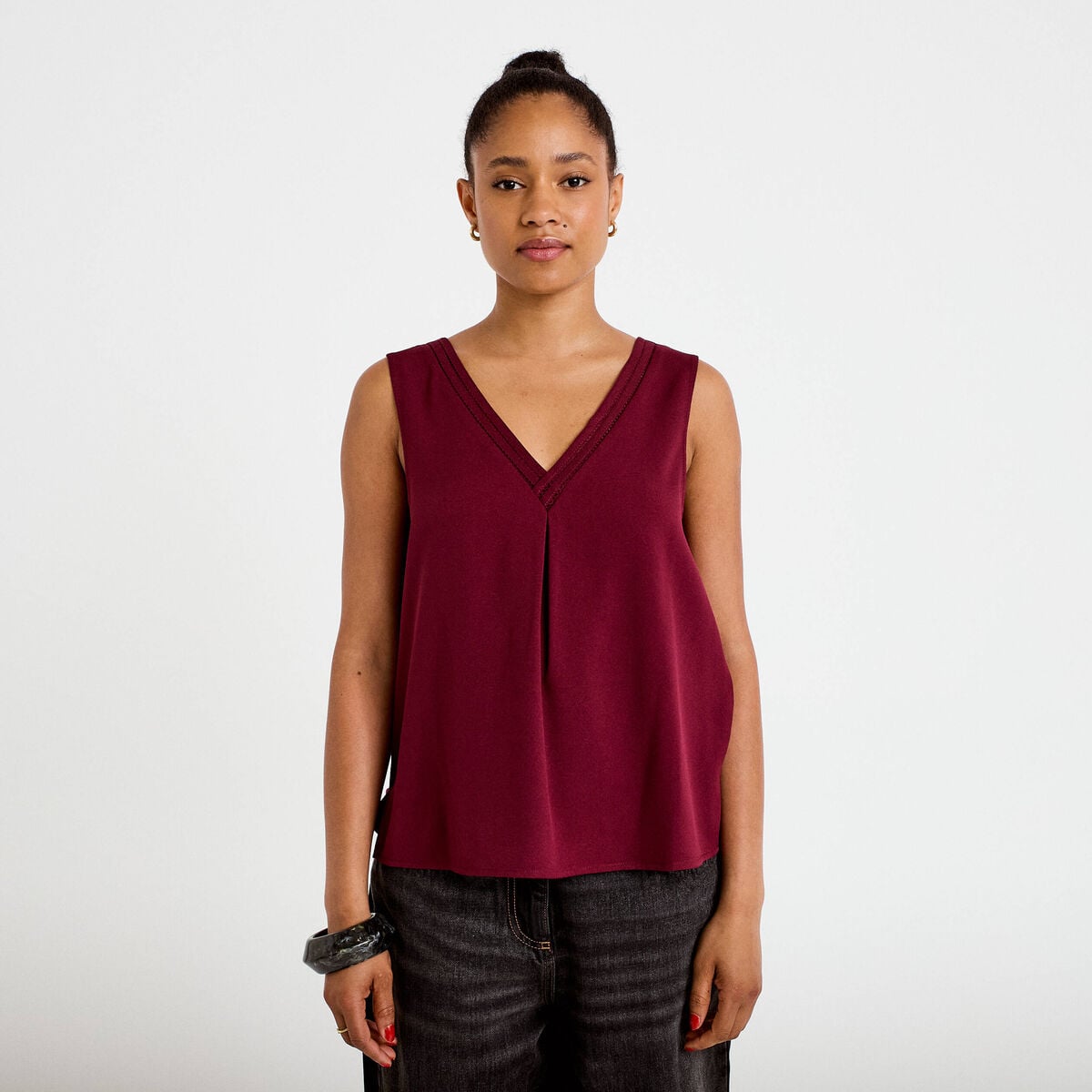 D&eacute;bardeur sans manches bordeaux femme