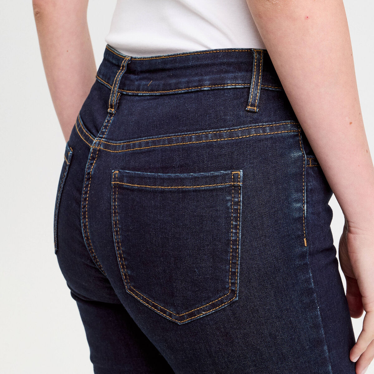 Jeans slim 5 poches denim brut femme