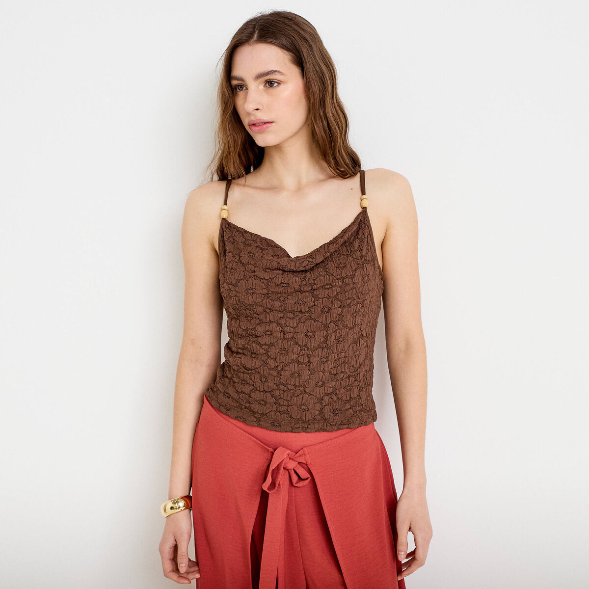 D&eacute;bardeur cintr&eacute; en dentelle marron femme
