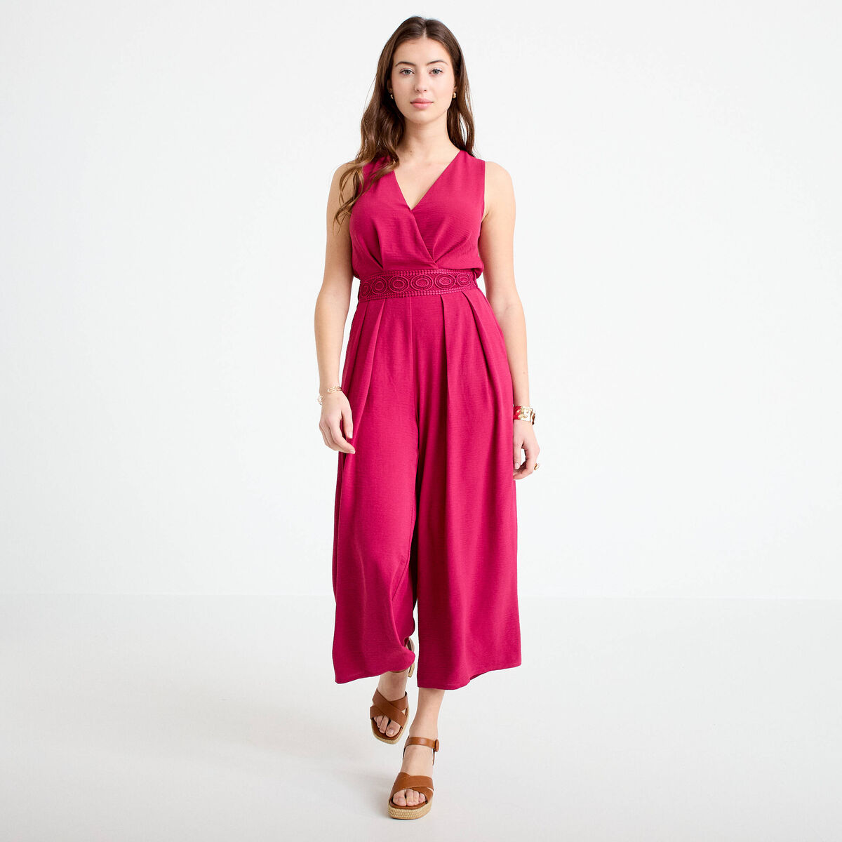 Combinaison large 3/4 sans manches col v rouge femme