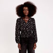 Blouse courte taille smock&eacute;e noir femme
