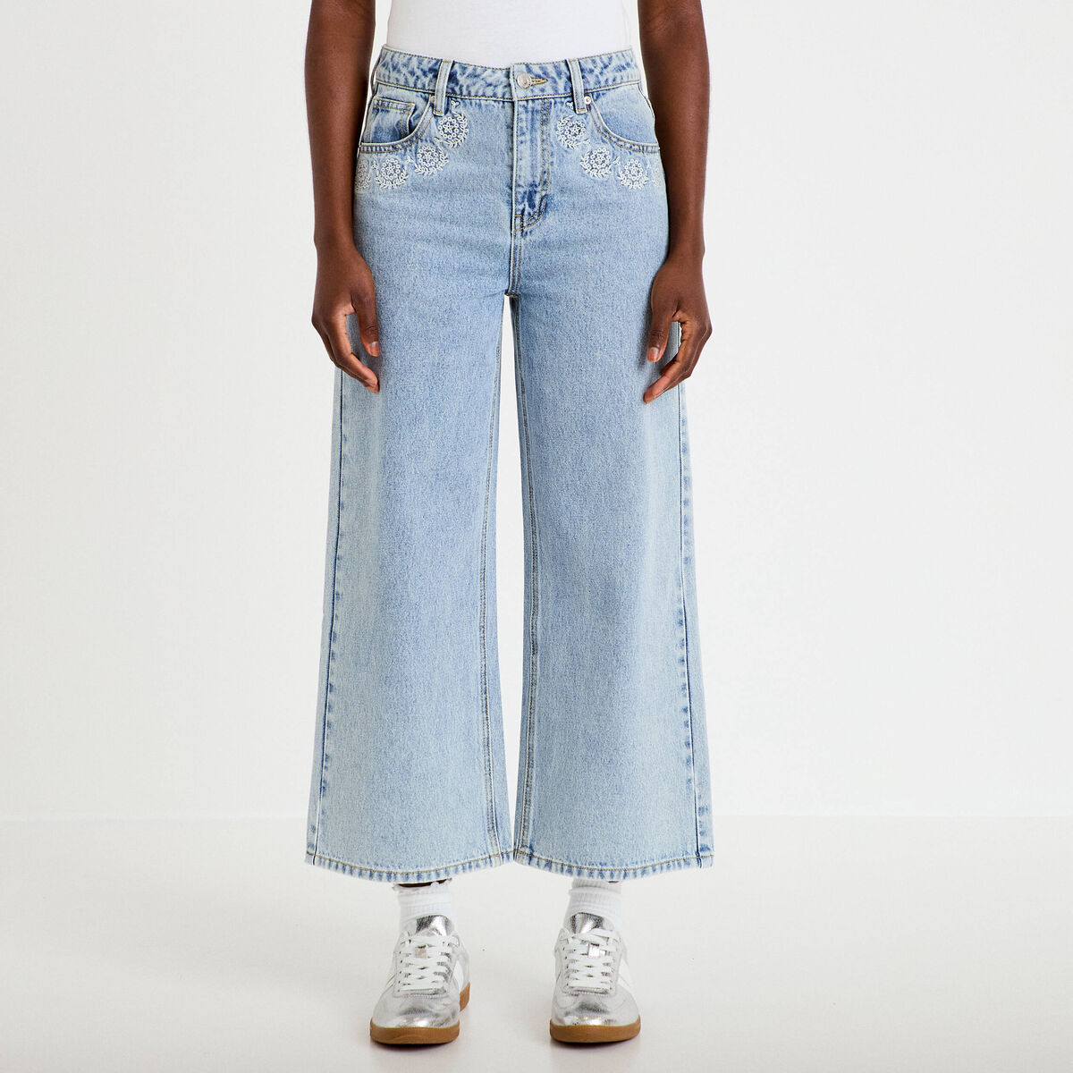 Jean wide leg cropped taille standard denim bleach femme