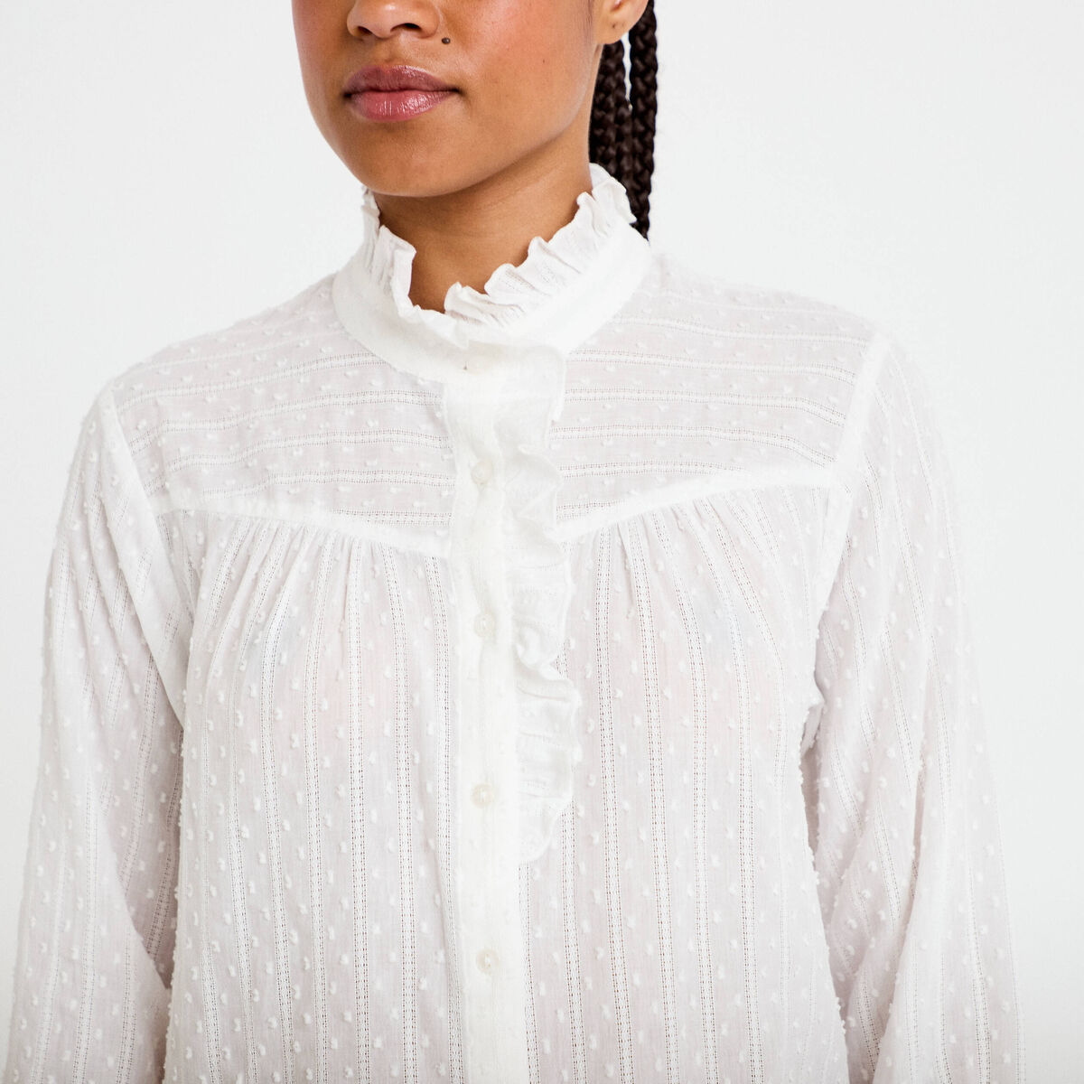 Chemise col montant manches longues ecru femme