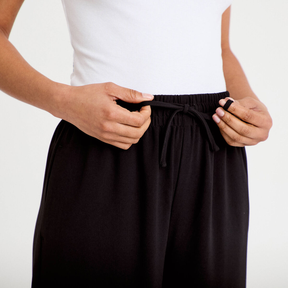 Pantalon large taille standard noir femme