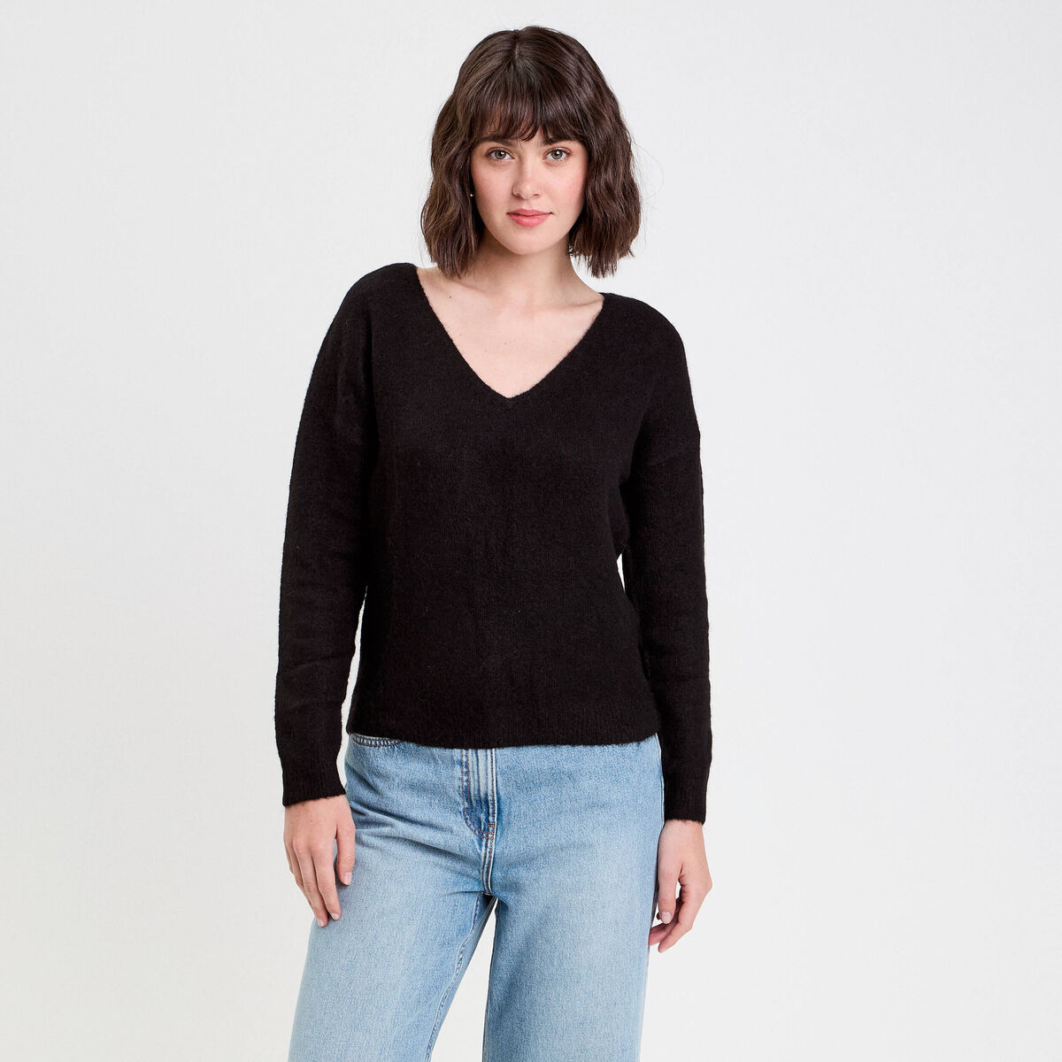 Pull avec col en V noir femme