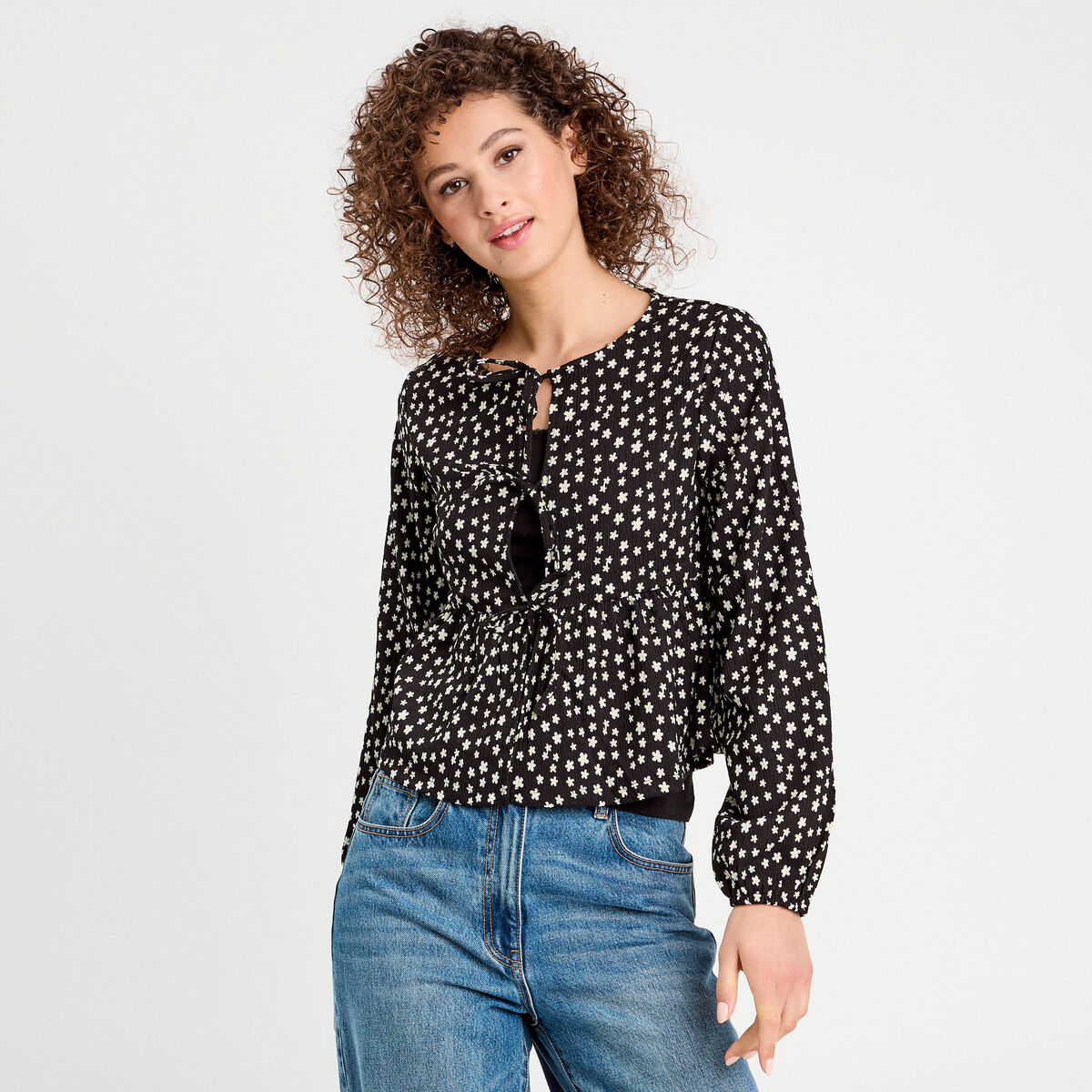 Blouse avec noeuds noir femme