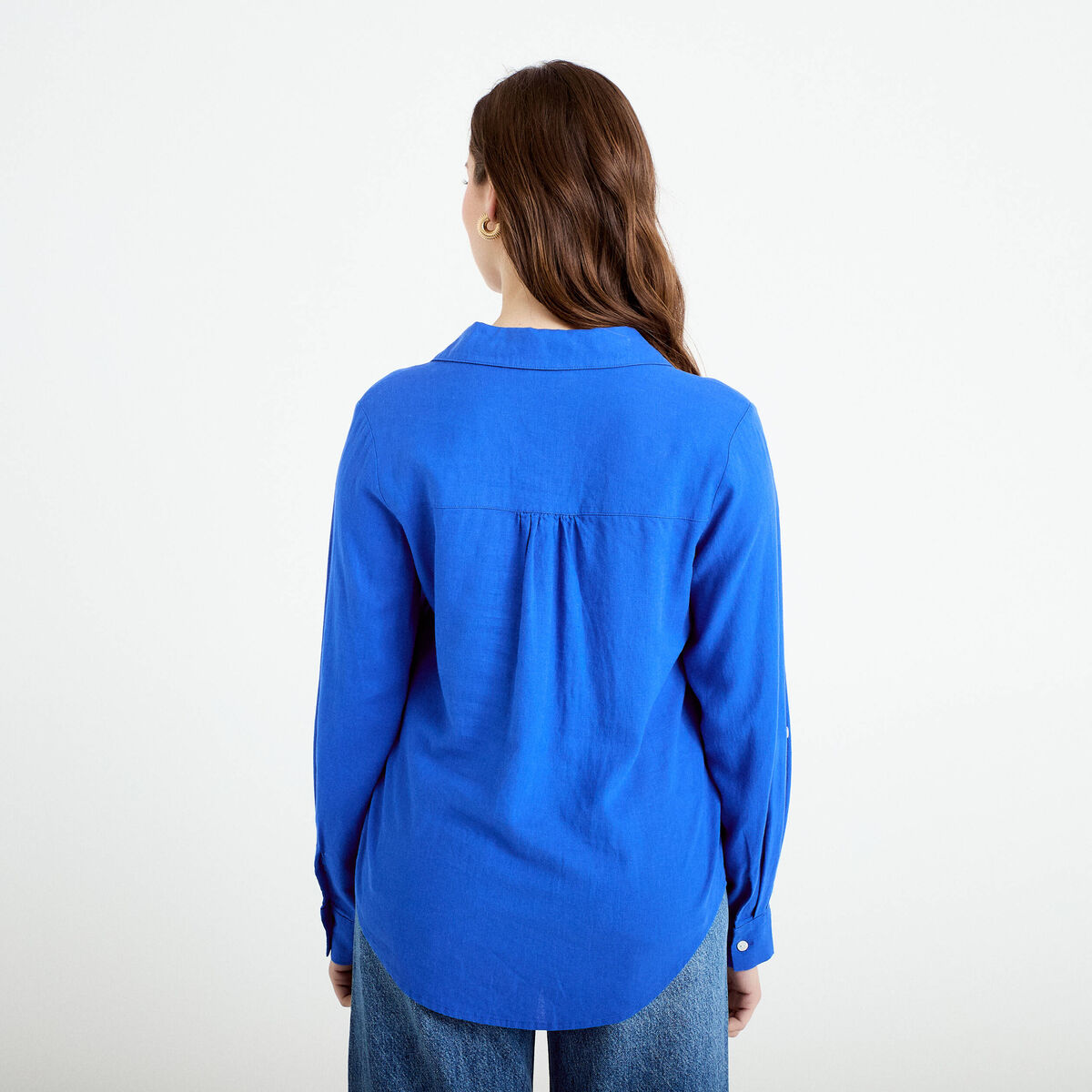 Chemise lin col V manches longues bleu electrique femme