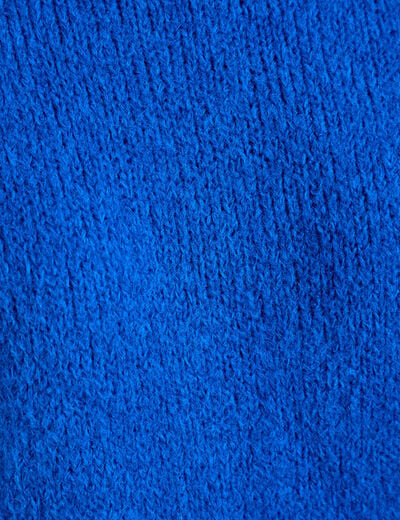 Pull ample col bateau manches longues bleu electrique femme
