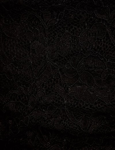 Body ajust&eacute; dentelle col bateau noir femme