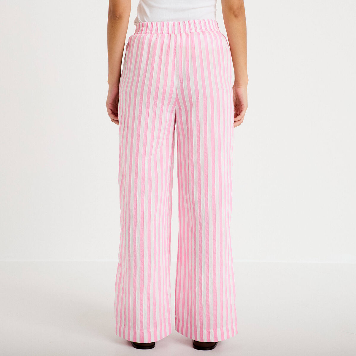 Pantalon large fluide taille standard rose femme