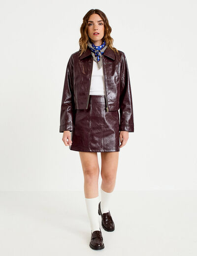 Veste droite cropped en similicuir violet fonc&eacute; femme