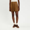Jupe courte &eacute;vas&eacute;e aspect daim marron fonc&eacute; femme