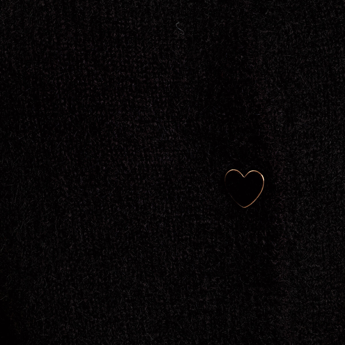 Gilet boutons coeur noir femme