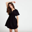 Robe courte &eacute;vas&eacute;e manches courtes noir femme