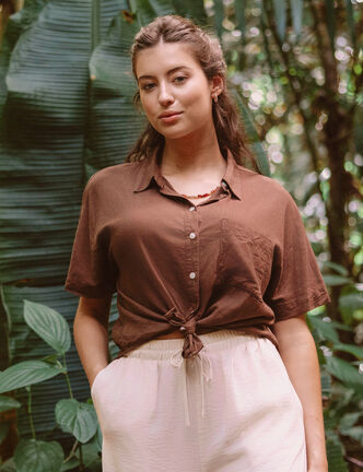 Chemise droite courte col classique marron femme