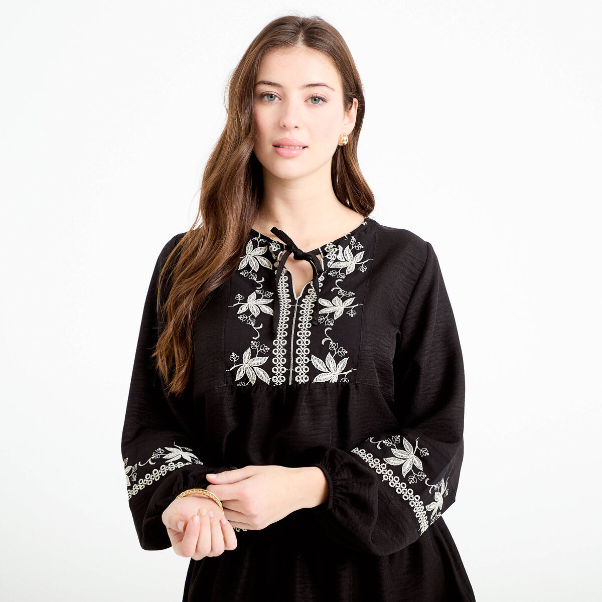 Blouse ample broderie noir femme