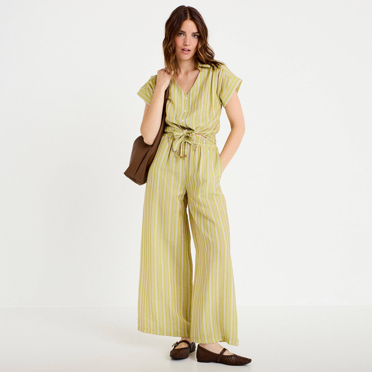 Pantalon large taille haute fluide vert kaki femme