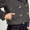 Trench court boutonn&eacute; gris femme
