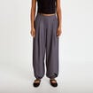 Pantalon city taille basse effet boule gris fonc&eacute; femme