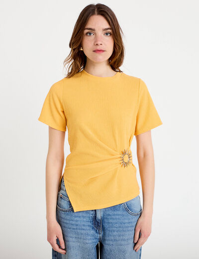 T-shirt cintr&eacute; col rond manches courtes orange clair femme