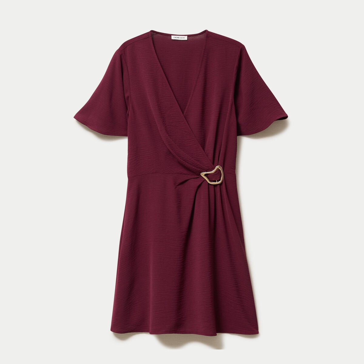 Robe courte &eacute;vas&eacute;e col v manches courtes bordeaux femme