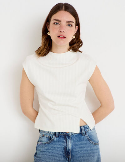 T-shirt ajust&eacute; sans manches ecru femme