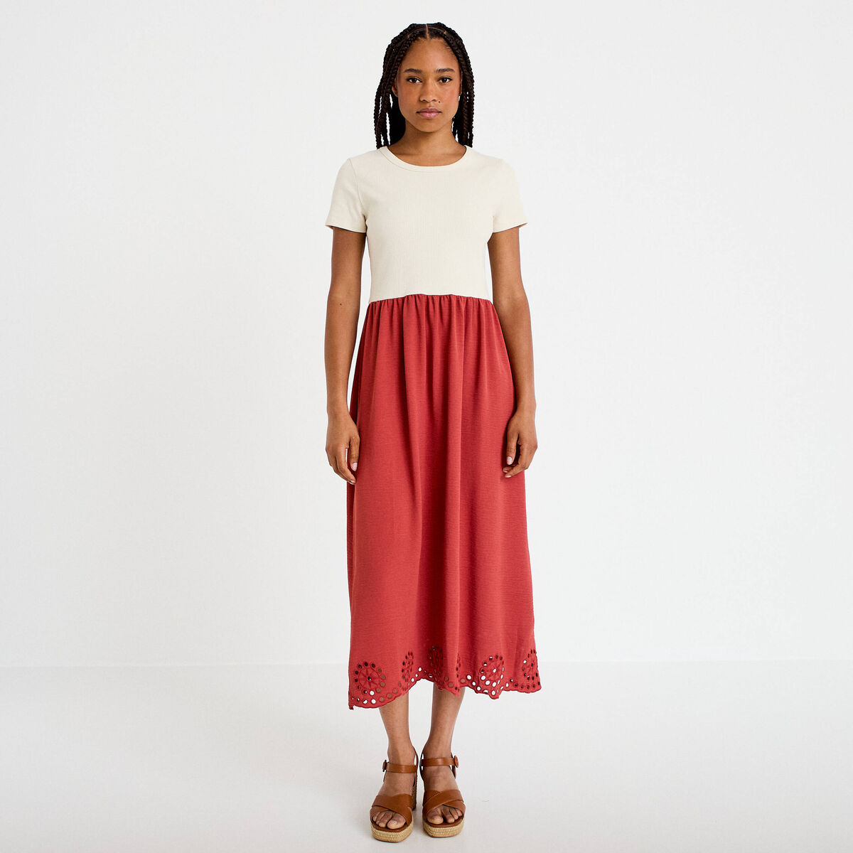 Robe longue &eacute;vas&eacute;e bi-mati&egrave;re brod&eacute;e vieux rose femme