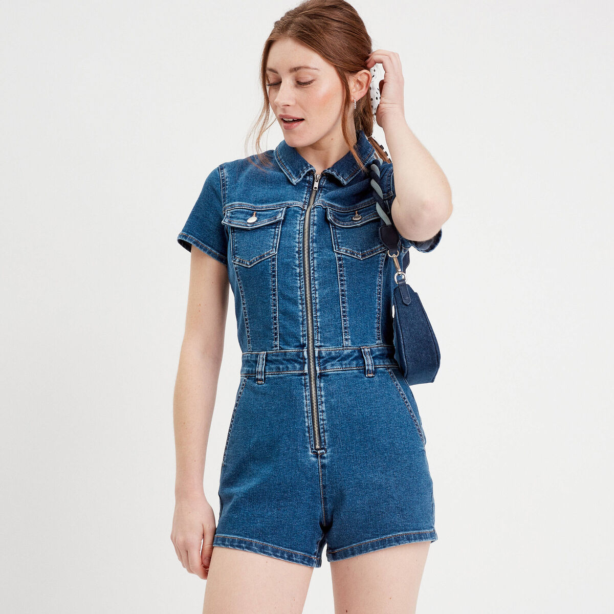 Combishort zipp&eacute;e en jean denim double stone femme